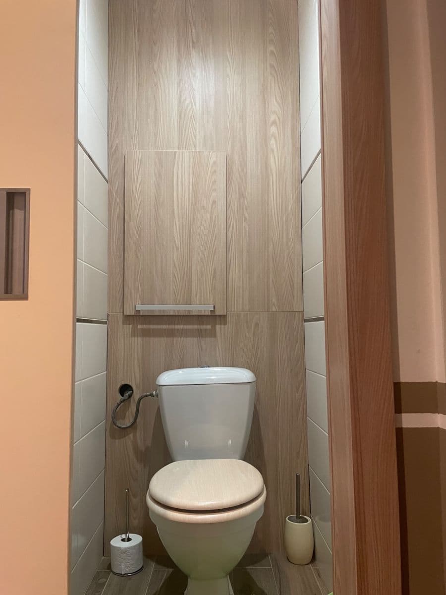 Predaj bytu 2-izbový 56 m², Vojtěcha Martínka, Orlová, Moravskoslezský kraj Predaj bytu 2-izbový 56 m², Vojtěcha Martínka, Orlová, Moravskoslezský kraj