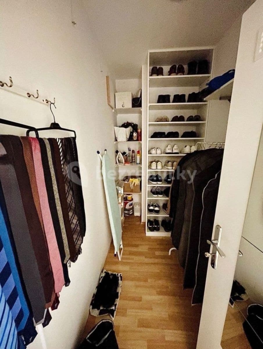 Prenájom bytu 2-izbový 58 m², Jaromíra Vejvody, Praha, Praha Prenájom bytu 2-izbový 58 m², Jaromíra Vejvody, Praha, Praha