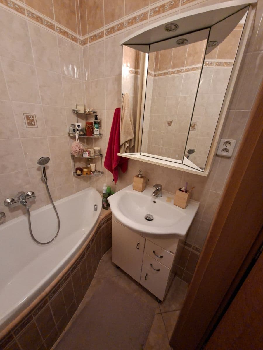 Predaj bytu 3-izbový 73 m², Merhautova, Brno, Jihomoravský kraj Predaj bytu 3-izbový 73 m², Merhautova, Brno, Jihomoravský kraj