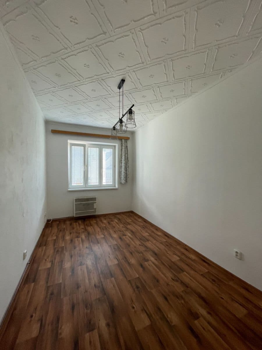 Prenájom bytu 2-izbový 47 m², Holandská, Praha, Praha Prenájom bytu 2-izbový 47 m², Holandská, Praha, Praha