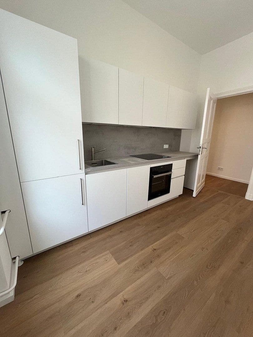 Prenájom bytu 2-izbový 68 m², Schubart Str., Berlin, Berlín Prenájom bytu 2-izbový 68 m², Schubart Str., Berlin, Berlín