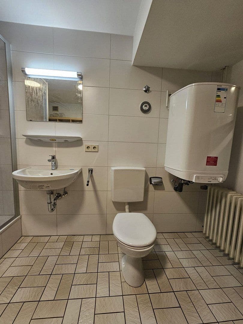 Prenájom bytu 1-izbový 48 m², Berner Str. 21, Stuttgart, Bádensko-Wurttembersko Prenájom bytu 1-izbový 48 m², Berner Str. 21, Stuttgart, Bádensko-Wurttembersko