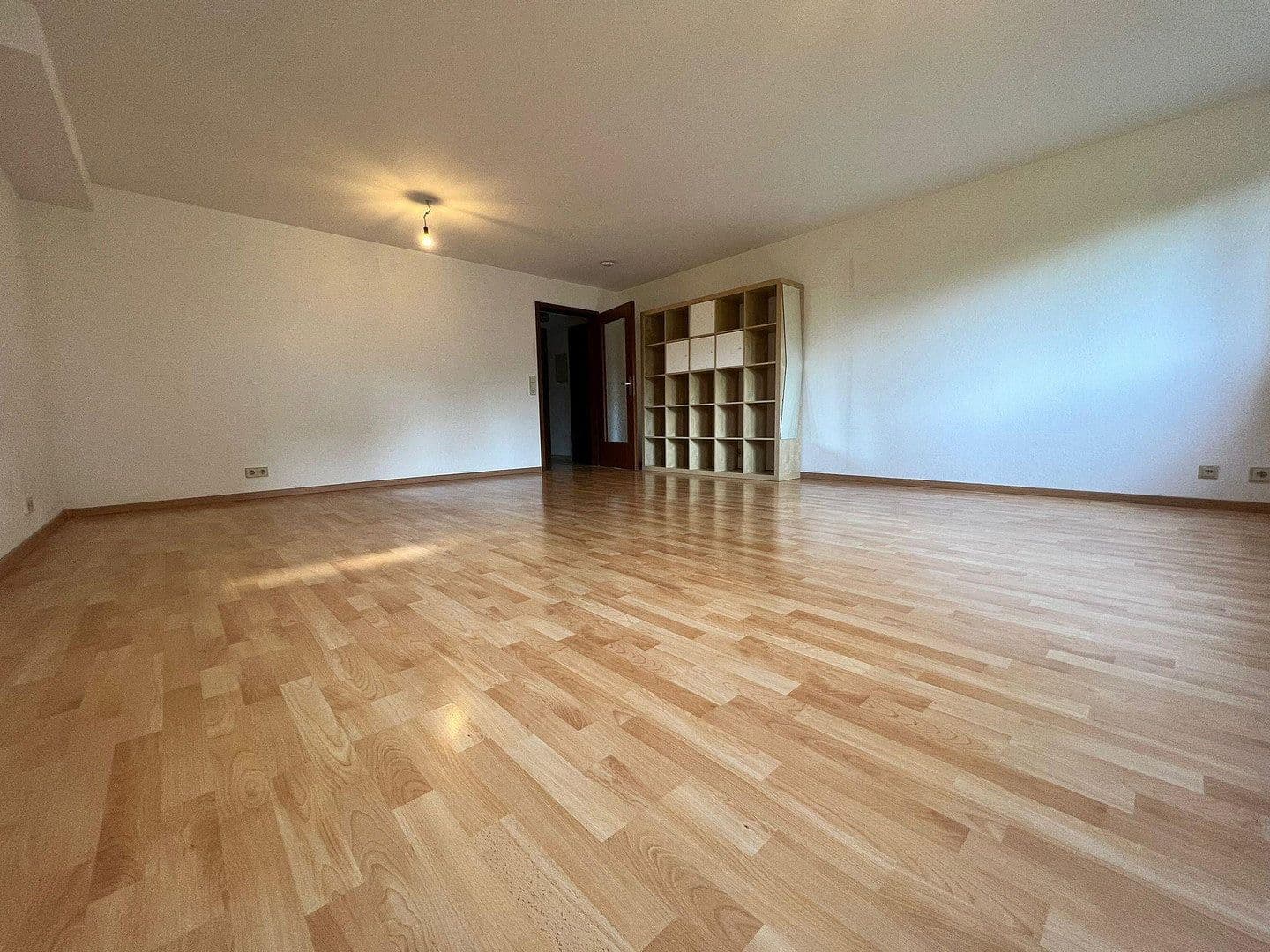 Prenájom bytu 1-izbový 48 m², Berner Str. 21, Stuttgart, Bádensko-Wurttembersko Prenájom bytu 1-izbový 48 m², Berner Str. 21, Stuttgart, Bádensko-Wurttembersko
