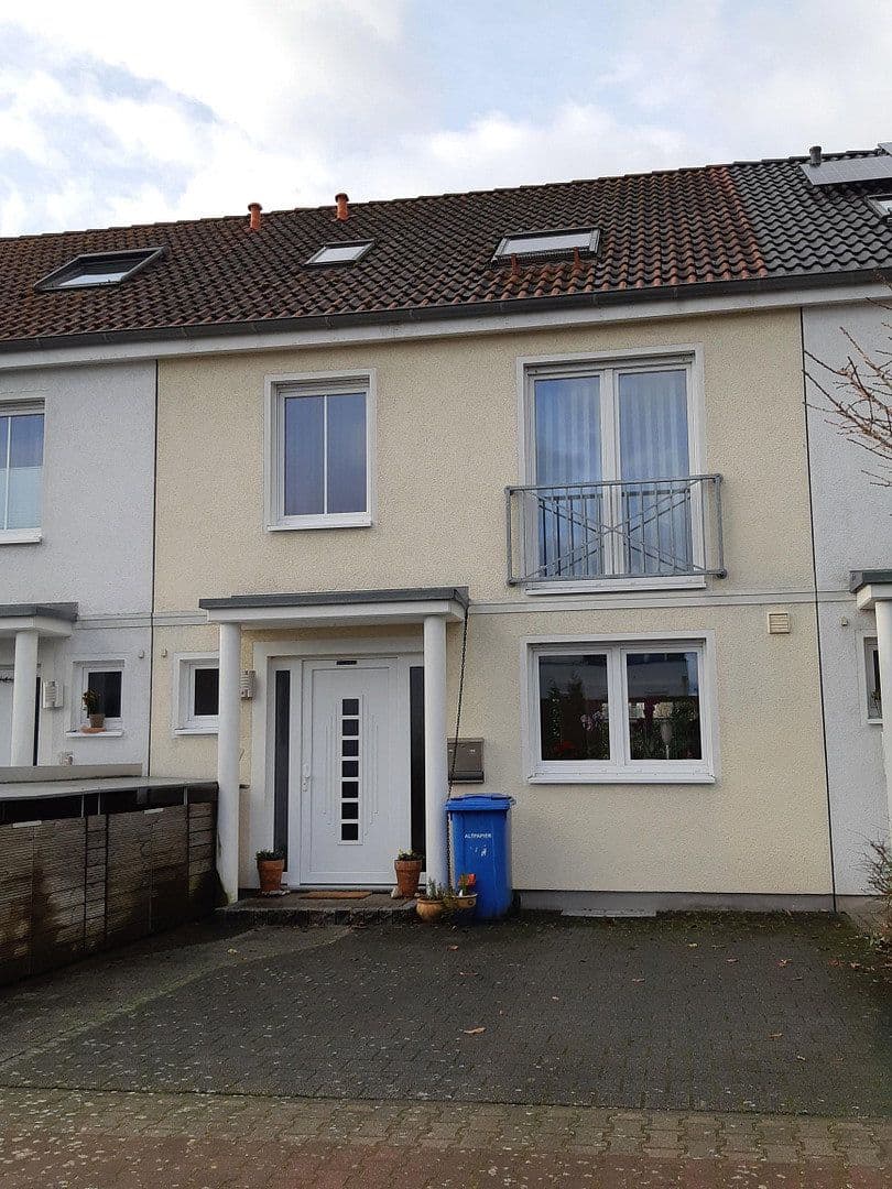 Predaj domu 160 m², pozemek 175 m², Ida-Kerkovius-Platz, 17, Hattersheim am Main, Hesensko Predaj domu 160 m², pozemek 175 m², Ida-Kerkovius-Platz, 17, Hattersheim am Main, Hesensko