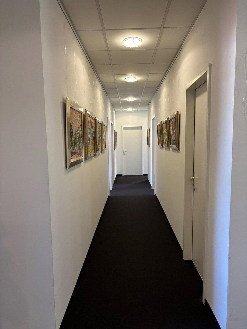 Prenájom kancelárie 218 m², München, Bavorsko Prenájom kancelárie 218 m², München, Bavorsko