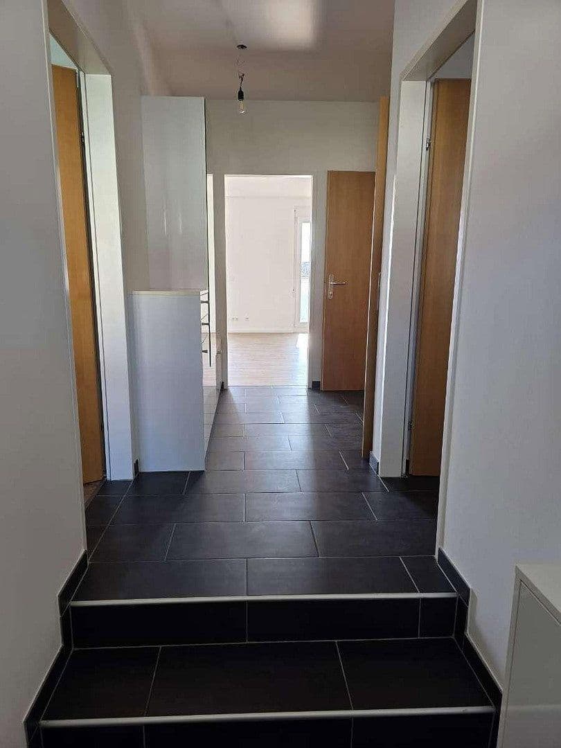 Prenájom bytu 2-izbový 72 m², Schwechat, Dolné Rakúsko Prenájom bytu 2-izbový 72 m², Schwechat, Dolné Rakúsko