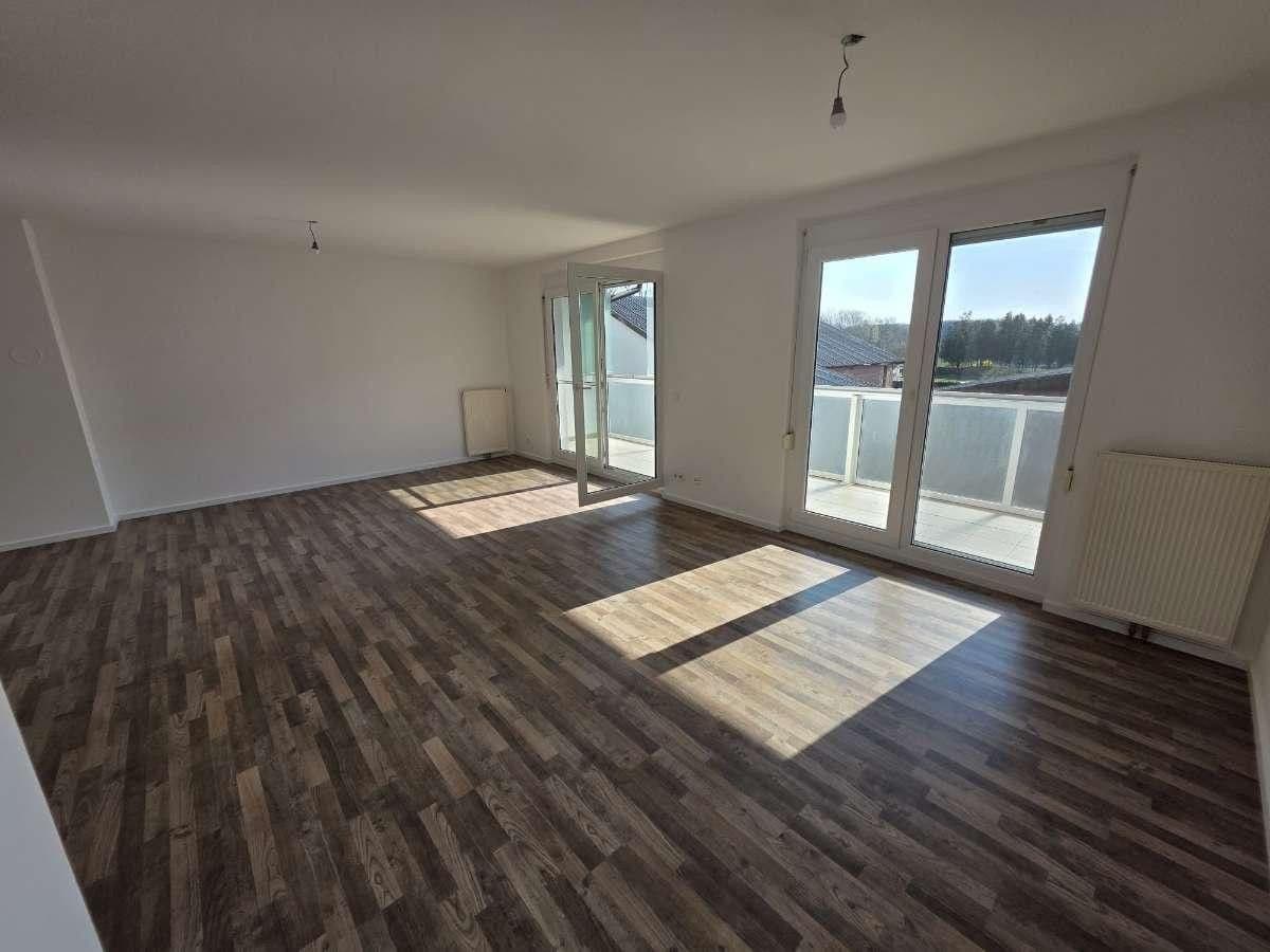 Prenájom bytu 2-izbový 72 m², Schwechat, Dolné Rakúsko Prenájom bytu 2-izbový 72 m², Schwechat, Dolné Rakúsko