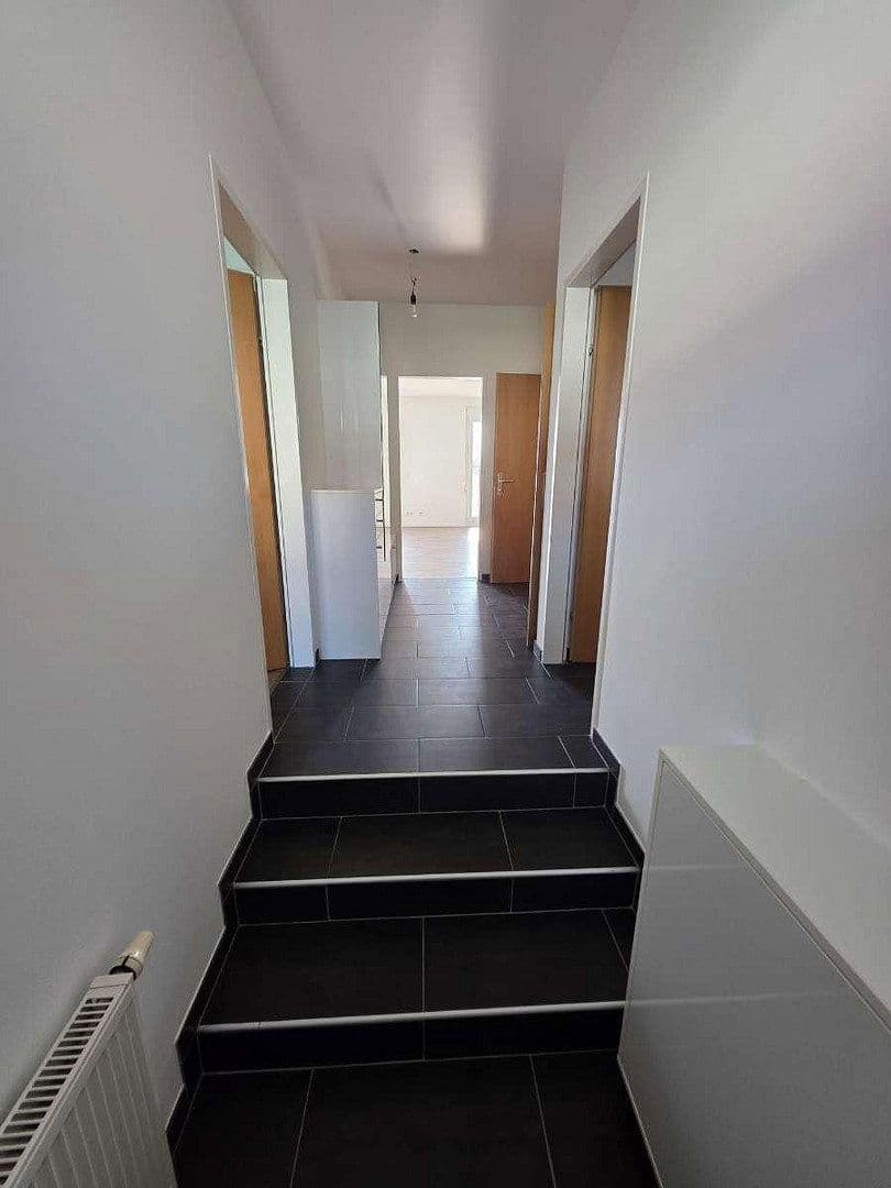 Prenájom bytu 2-izbový 72 m², Schwechat, Dolné Rakúsko Prenájom bytu 2-izbový 72 m², Schwechat, Dolné Rakúsko