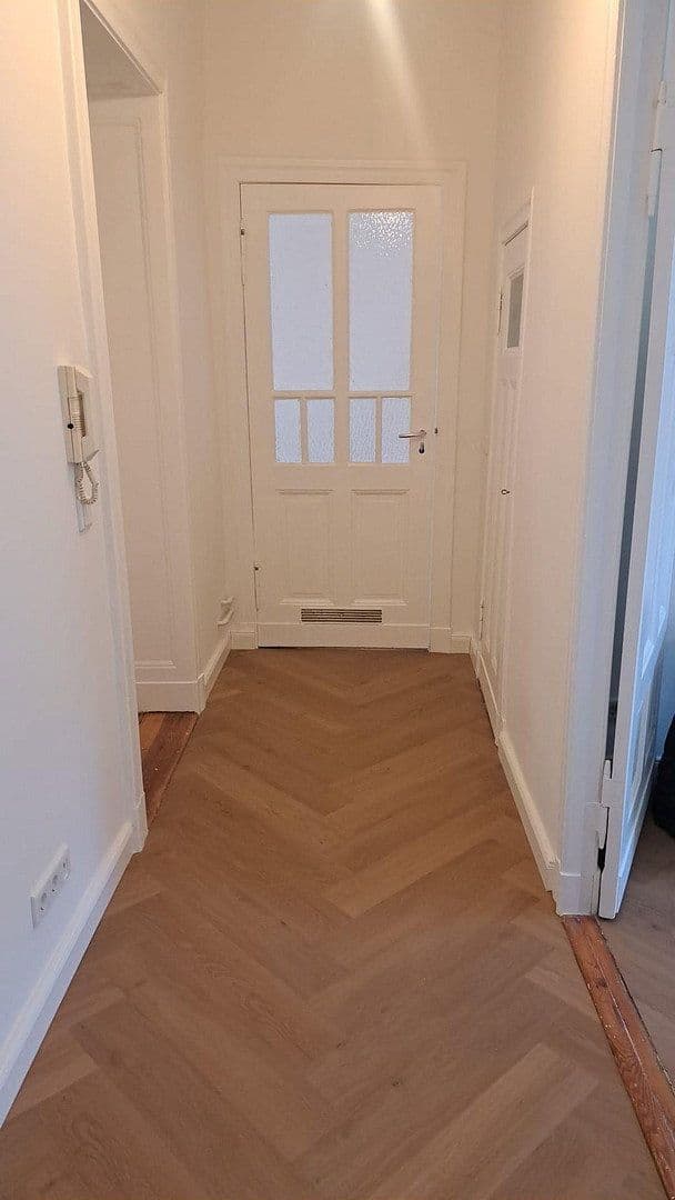 Prenájom bytu 2-izbový 63 m², Berlin, Berlín Prenájom bytu 2-izbový 63 m², Berlin, Berlín