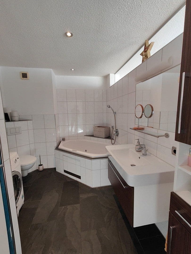 Prenájom bytu 3-izbový 74 m², Alte Landstraße 1, Mäder, Vorarlbersko Prenájom bytu 3-izbový 74 m², Alte Landstraße 1, Mäder, Vorarlbersko