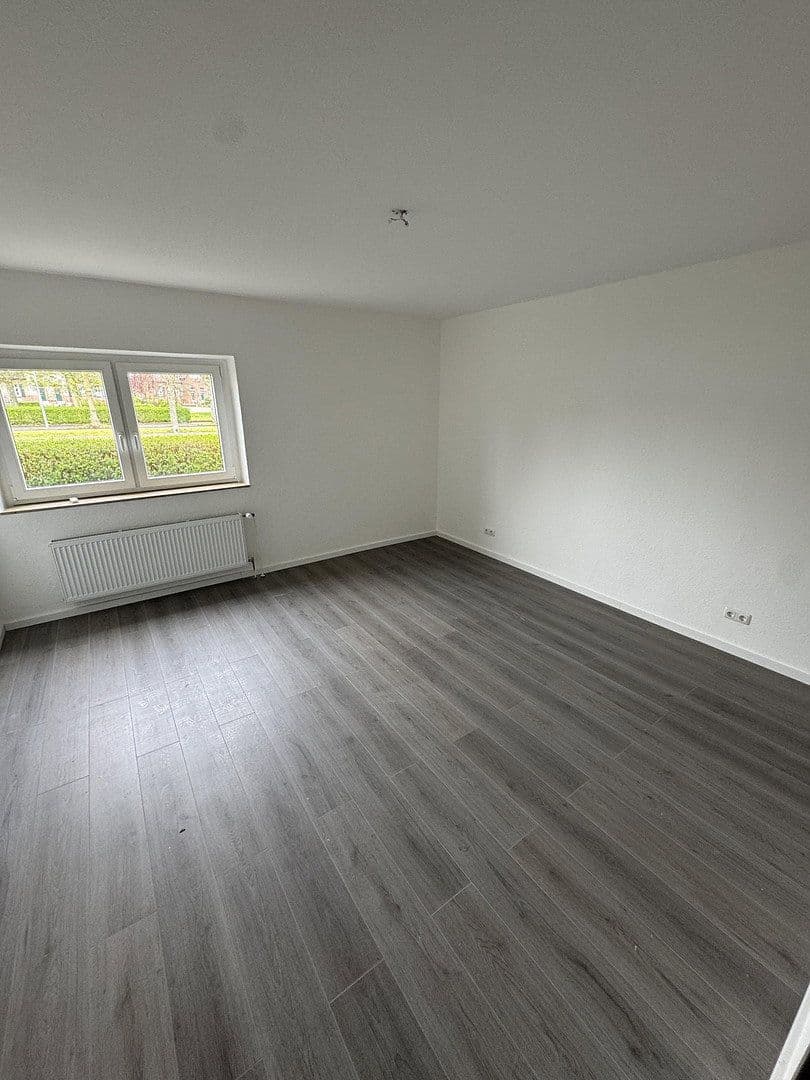 Prenájom bytu 2-izbový 80 m², Ernst-Holla-Str. 36, Moers, Severné Porýnie - Westfálsko Prenájom bytu 2-izbový 80 m², Ernst-Holla-Str. 36, Moers, Severné Porýnie - Westfálsko