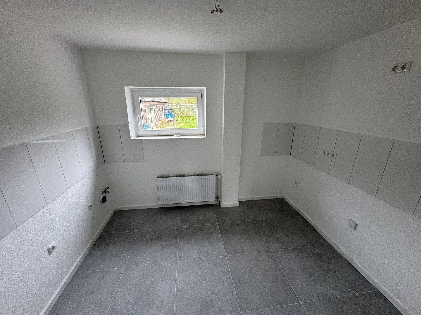 Prenájom bytu 2-izbový 80 m², Ernst-Holla-Str. 36, Moers, Severné Porýnie - Westfálsko Prenájom bytu 2-izbový 80 m², Ernst-Holla-Str. 36, Moers, Severné Porýnie - Westfálsko