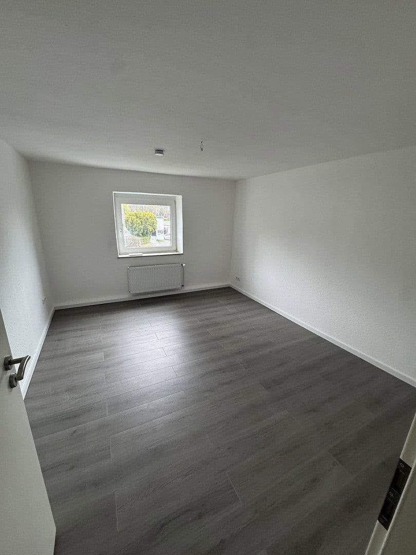 Prenájom bytu 2-izbový 80 m², Ernst-Holla-Str. 36, Moers, Severné Porýnie - Westfálsko Prenájom bytu 2-izbový 80 m², Ernst-Holla-Str. 36, Moers, Severné Porýnie - Westfálsko