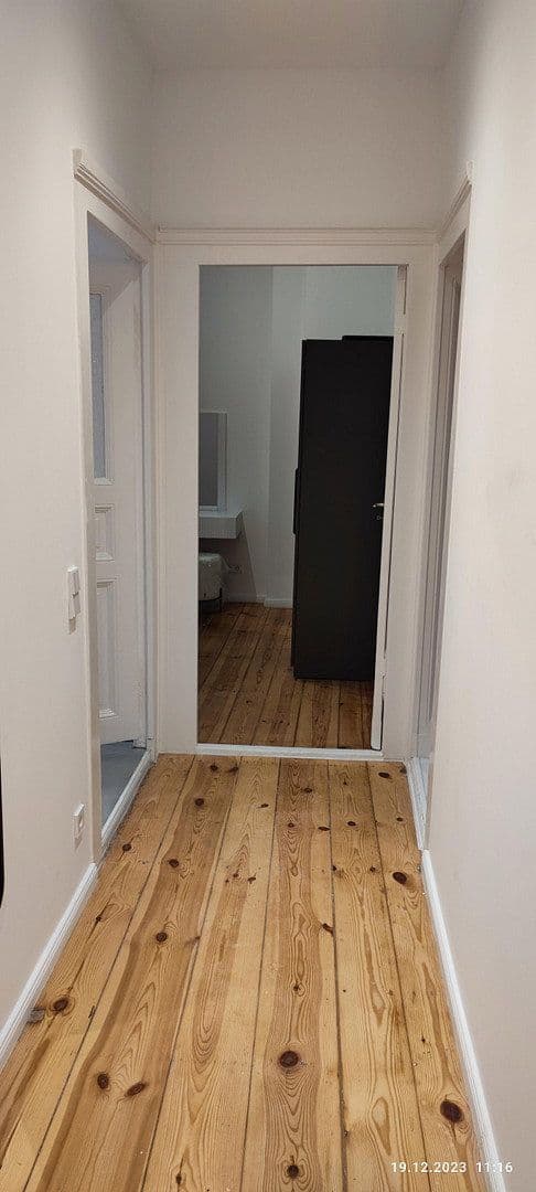 Prenájom bytu 2-izbový 65 m², Berlin, Berlín Prenájom bytu 2-izbový 65 m², Berlin, Berlín