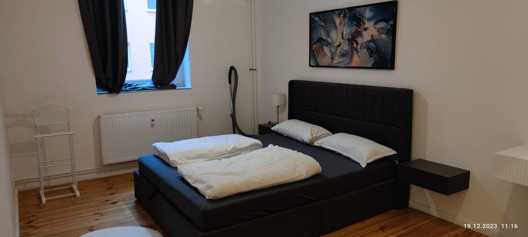 Prenájom bytu 2-izbový 65 m², Berlin, Berlín Prenájom bytu 2-izbový 65 m², Berlin, Berlín