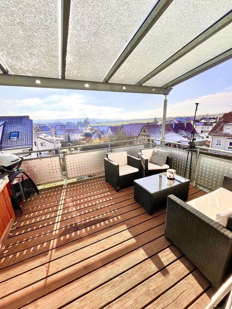 Prenájom bytu 4-izbový 118 m², Gärtringen, Bádensko-Wurttembersko Prenájom bytu 4-izbový 118 m², Gärtringen, Bádensko-Wurttembersko