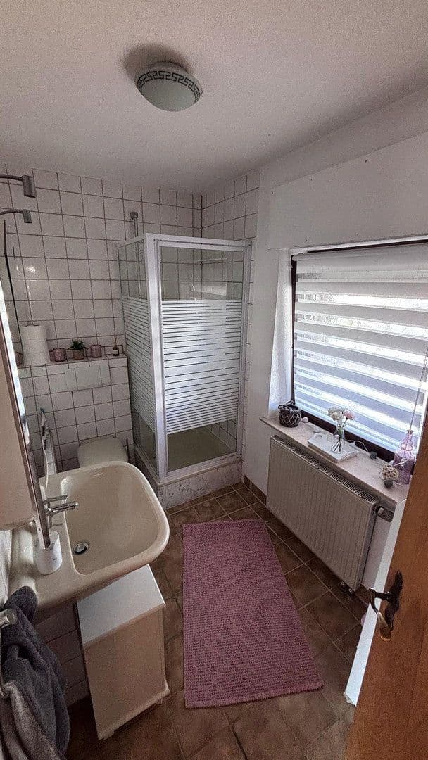 Prenájom bytu 2-izbový 68 m², Ostpreußische Straße 3, Bad Oeynhausen, Severné Porýnie - Westfálsko Prenájom bytu 2-izbový 68 m², Ostpreußische Straße 3, Bad Oeynhausen, Severné Porýnie - Westfálsko