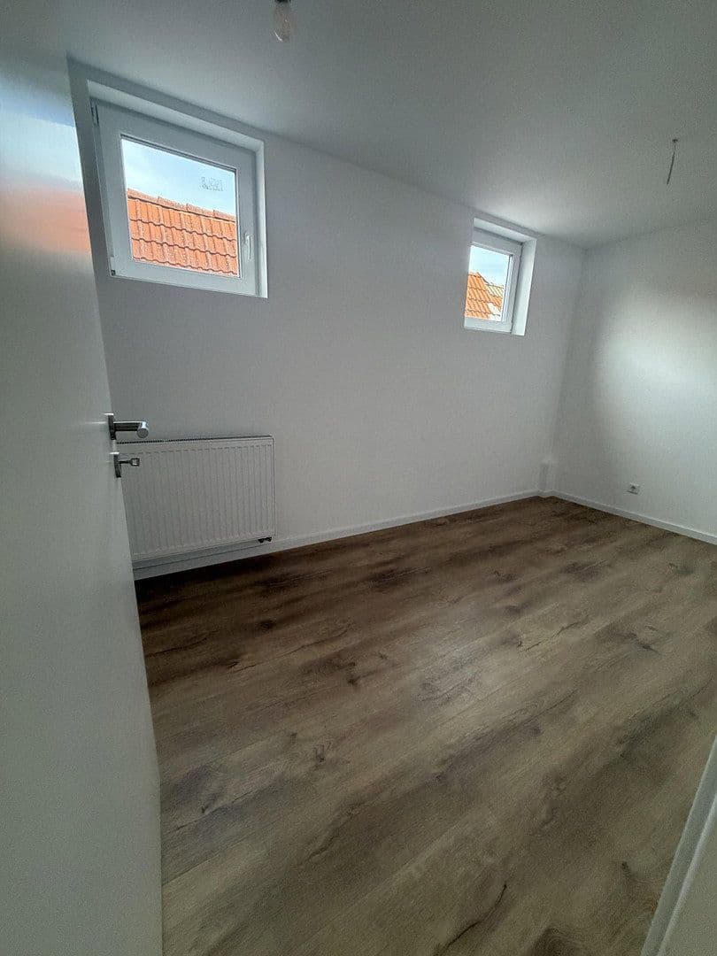 Predaj domu 115 m², pozemek 500 m², Untere Hauptstraße 17, Herxheim bei Landau/Pfalz, Porýnie-Falcko Predaj domu 115 m², pozemek 500 m², Untere Hauptstraße 17, Herxheim bei Landau/Pfalz, Porýnie-Falcko