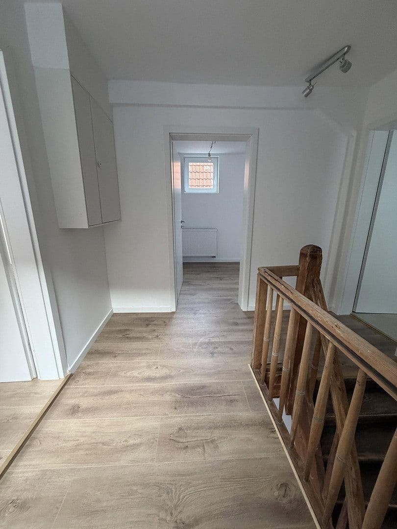 Predaj domu 115 m², pozemek 500 m², Untere Hauptstraße 17, Herxheim bei Landau/Pfalz, Porýnie-Falcko Predaj domu 115 m², pozemek 500 m², Untere Hauptstraße 17, Herxheim bei Landau/Pfalz, Porýnie-Falcko