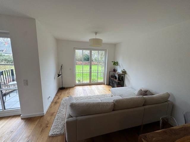 Prenájom bytu 2-izbový 67 m², Hamburg, Hamburg Prenájom bytu 2-izbový 67 m², Hamburg, Hamburg