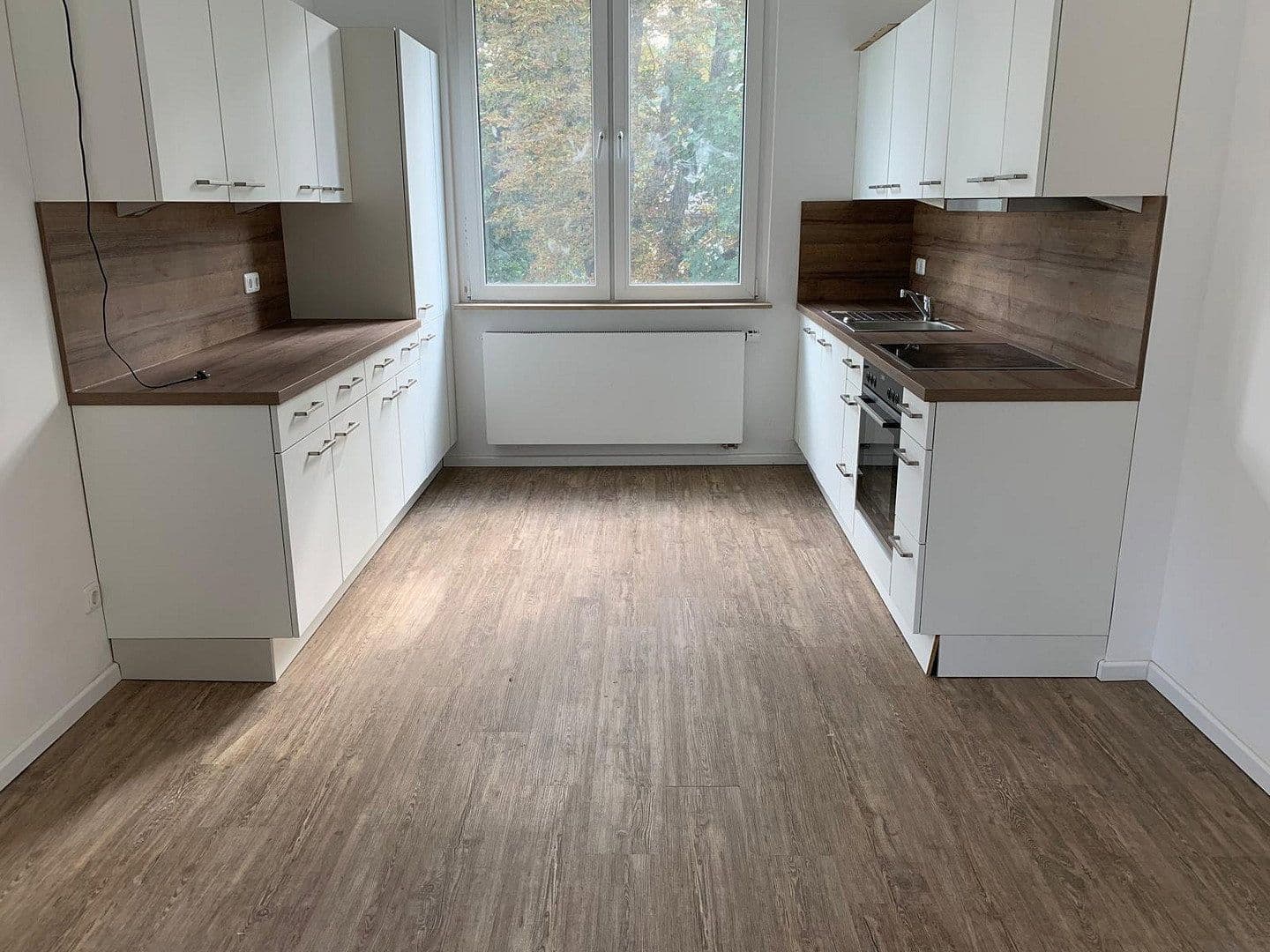 Prenájom bytu 1-izbový 72 m², Schubertstr. 27, Essen, Severné Porýnie - Westfálsko Prenájom bytu 1-izbový 72 m², Schubertstr. 27, Essen, Severné Porýnie - Westfálsko