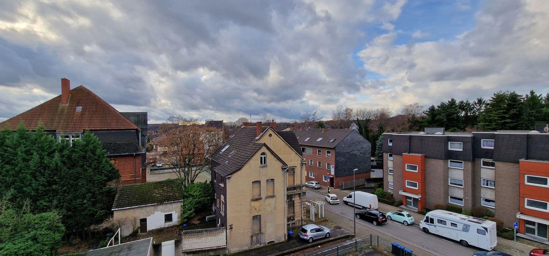 Prenájom bytu 3-izbový 76 m², Cranger Str. 210a, Gelsenkirchen, Severné Porýnie - Westfálsko Prenájom bytu 3-izbový 76 m², Cranger Str. 210a, Gelsenkirchen, Severné Porýnie - Westfálsko