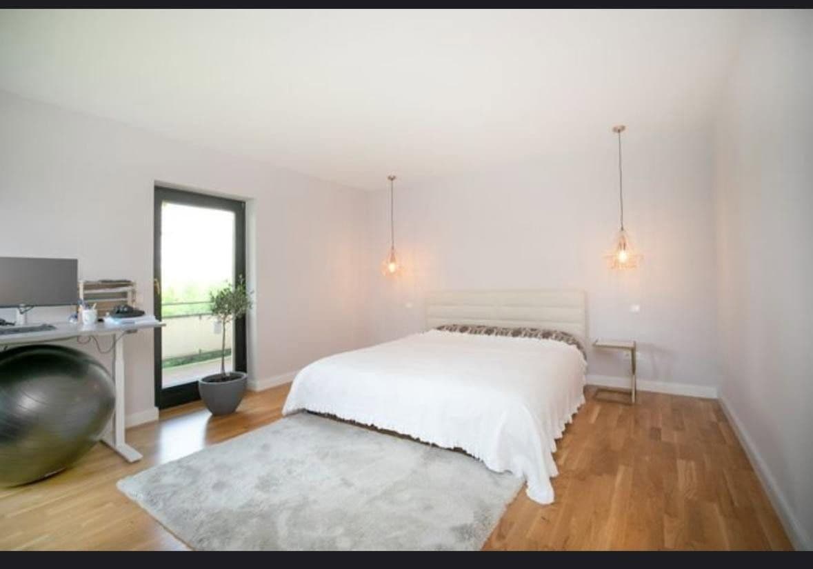 Predaj bytu 3-izbový 150 m², Dietzenbach, Hesensko Predaj bytu 3-izbový 150 m², Dietzenbach, Hesensko