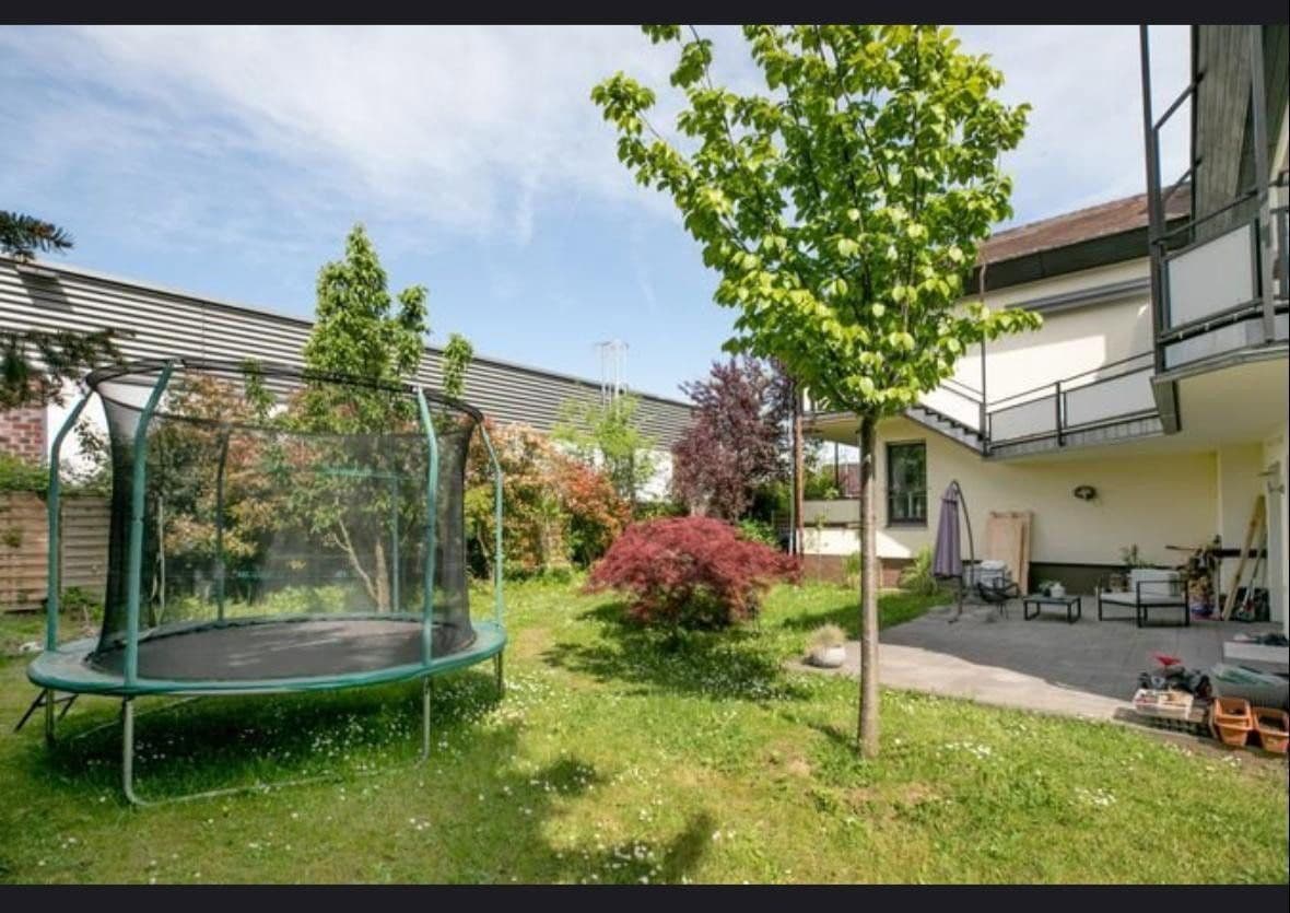 Predaj bytu 3-izbový 150 m², Dietzenbach, Hesensko Predaj bytu 3-izbový 150 m², Dietzenbach, Hesensko