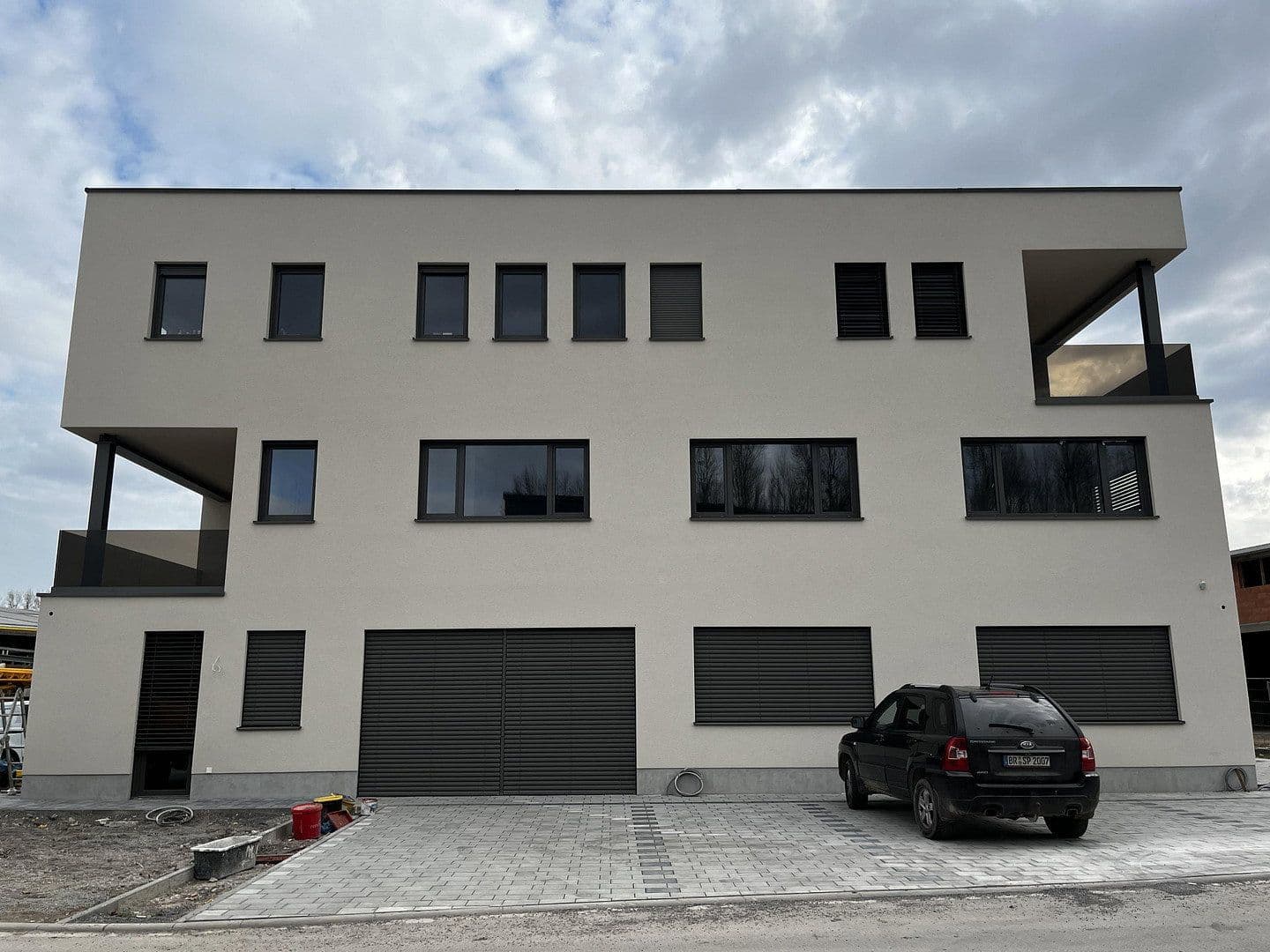Prenájom kancelárie 153 m², Philippsburg, Bádensko-Wurttembersko Prenájom kancelárie 153 m², Philippsburg, Bádensko-Wurttembersko