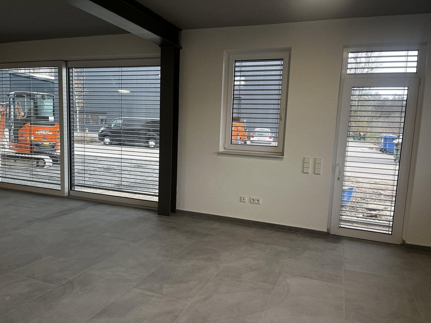 Prenájom kancelárie 153 m², Philippsburg, Bádensko-Wurttembersko Prenájom kancelárie 153 m², Philippsburg, Bádensko-Wurttembersko