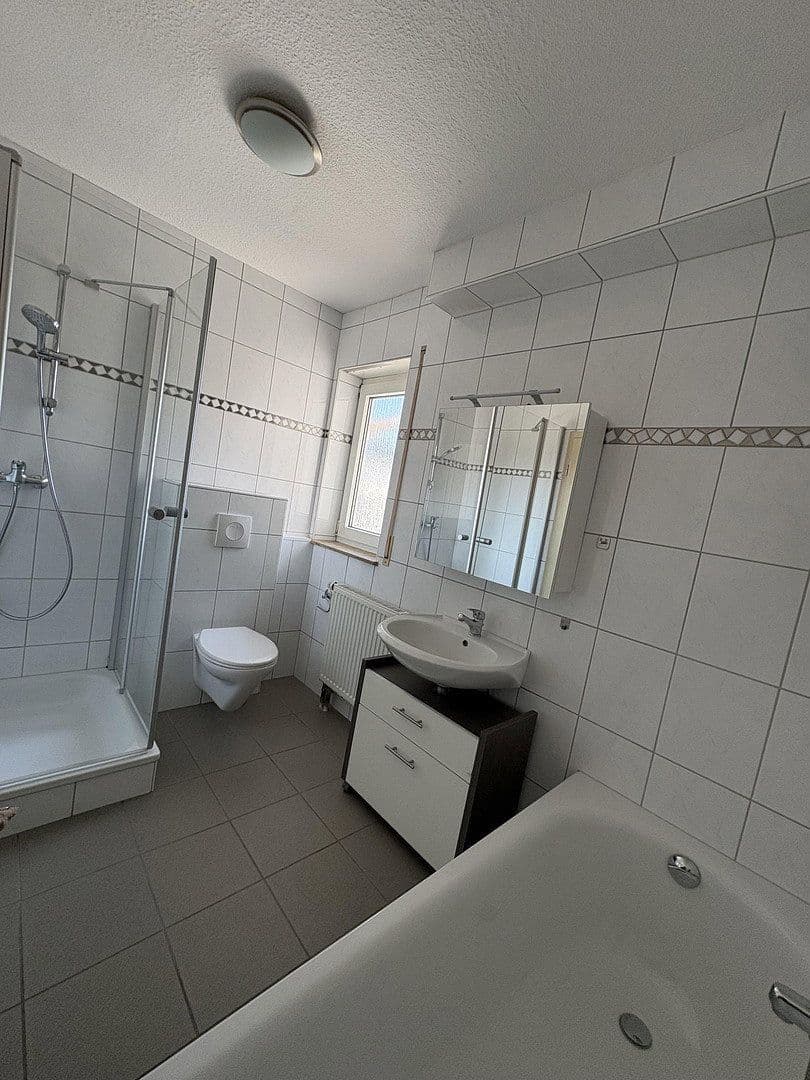 Predaj bytu 5-izbový 128 m², Ramstein-Miesenbach, Porýnie-Falcko Predaj bytu 5-izbový 128 m², Ramstein-Miesenbach, Porýnie-Falcko