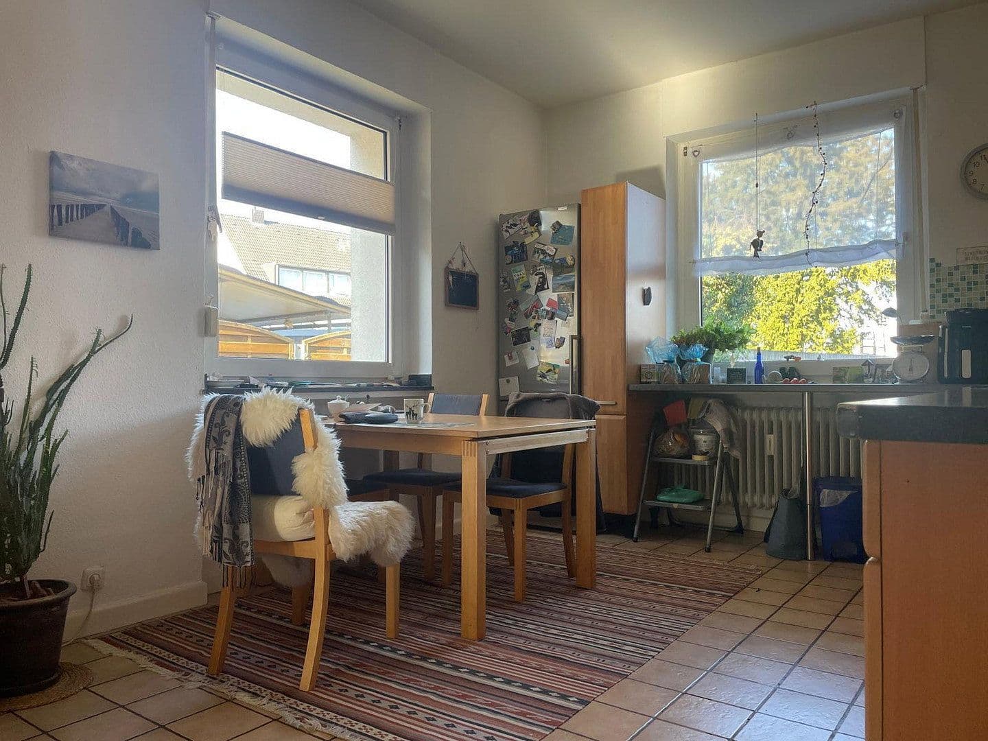 Prenájom bytu 2-izbový 80 m², Rüdigerstraße 100, Köln-Merheim, Severné Porýnie - Westfálsko Prenájom bytu 2-izbový 80 m², Rüdigerstraße 100, Köln-Merheim, Severné Porýnie - Westfálsko