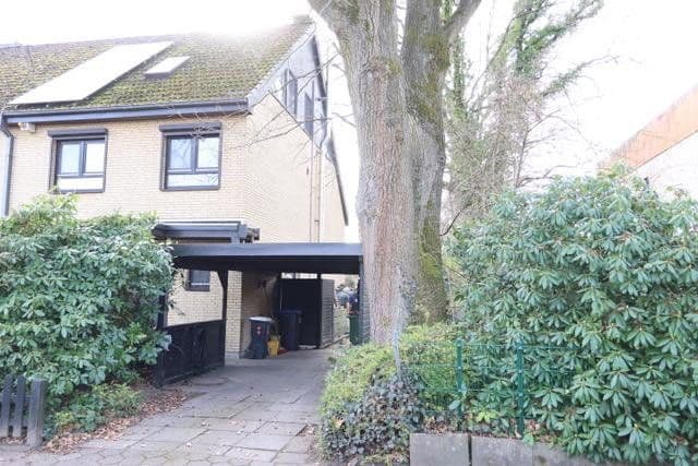 Predaj domu 149 m², pozemek 406 m², Hamburg, Hamburg Predaj domu 149 m², pozemek 406 m², Hamburg, Hamburg