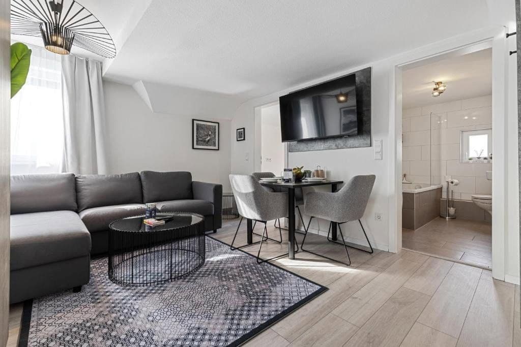 Predaj domu 250 m², pozemek 346 m², Herzogenaurach, Bavorsko Predaj domu 250 m², pozemek 346 m², Herzogenaurach, Bavorsko