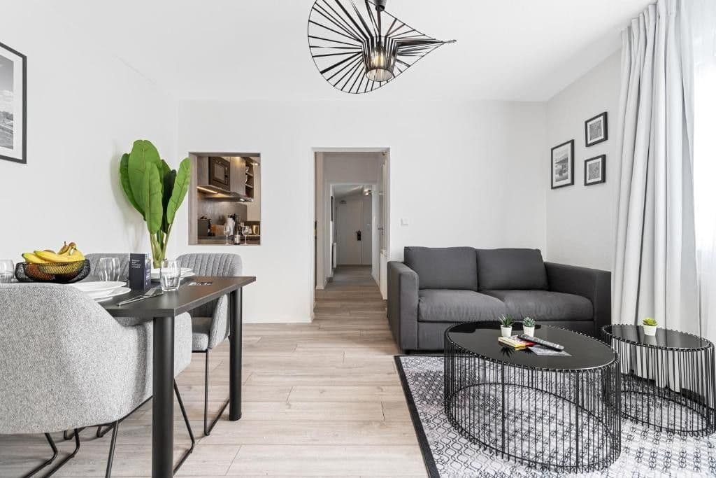 Predaj domu 250 m², pozemek 346 m², Herzogenaurach, Bavorsko Predaj domu 250 m², pozemek 346 m², Herzogenaurach, Bavorsko