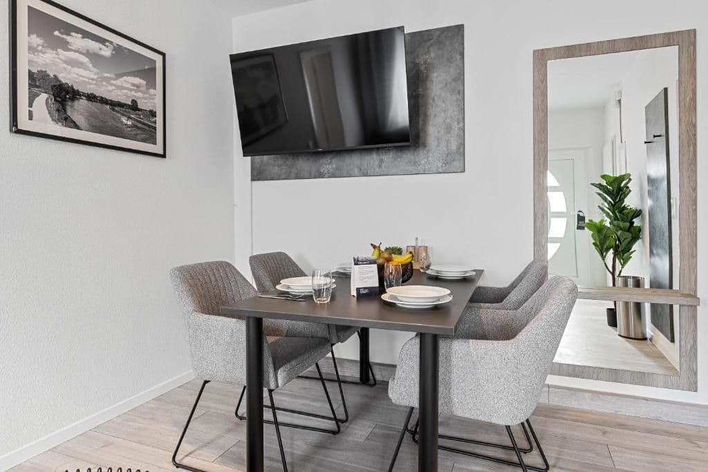 Predaj domu 250 m², pozemek 346 m², Herzogenaurach, Bavorsko Predaj domu 250 m², pozemek 346 m², Herzogenaurach, Bavorsko