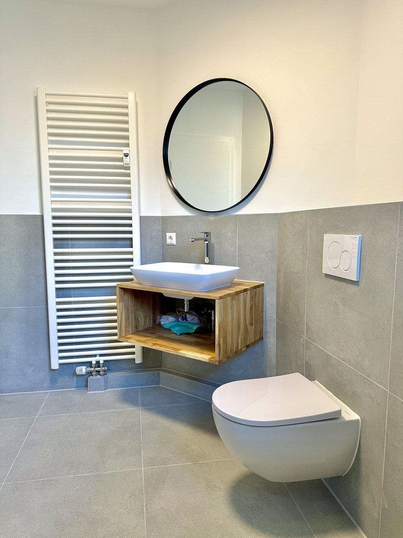 Predaj bytu 2-izbový 57 m², Pfarrer-Bunz-Str .2, Reutlingen, Bádensko-Wurttembersko Predaj bytu 2-izbový 57 m², Pfarrer-Bunz-Str .2, Reutlingen, Bádensko-Wurttembersko