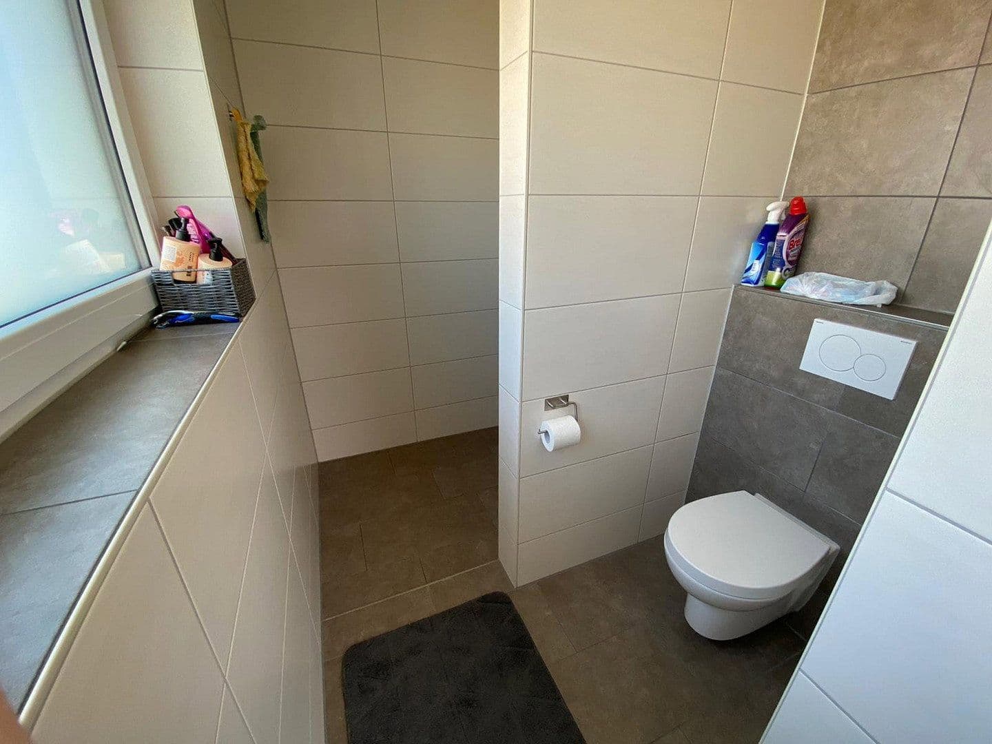 Prenájom bytu 3-izbový 115 m², Erhard Schnepf Straße 2, Bad Wimpfen, Bádensko-Wurttembersko Prenájom bytu 3-izbový 115 m², Erhard Schnepf Straße 2, Bad Wimpfen, Bádensko-Wurttembersko