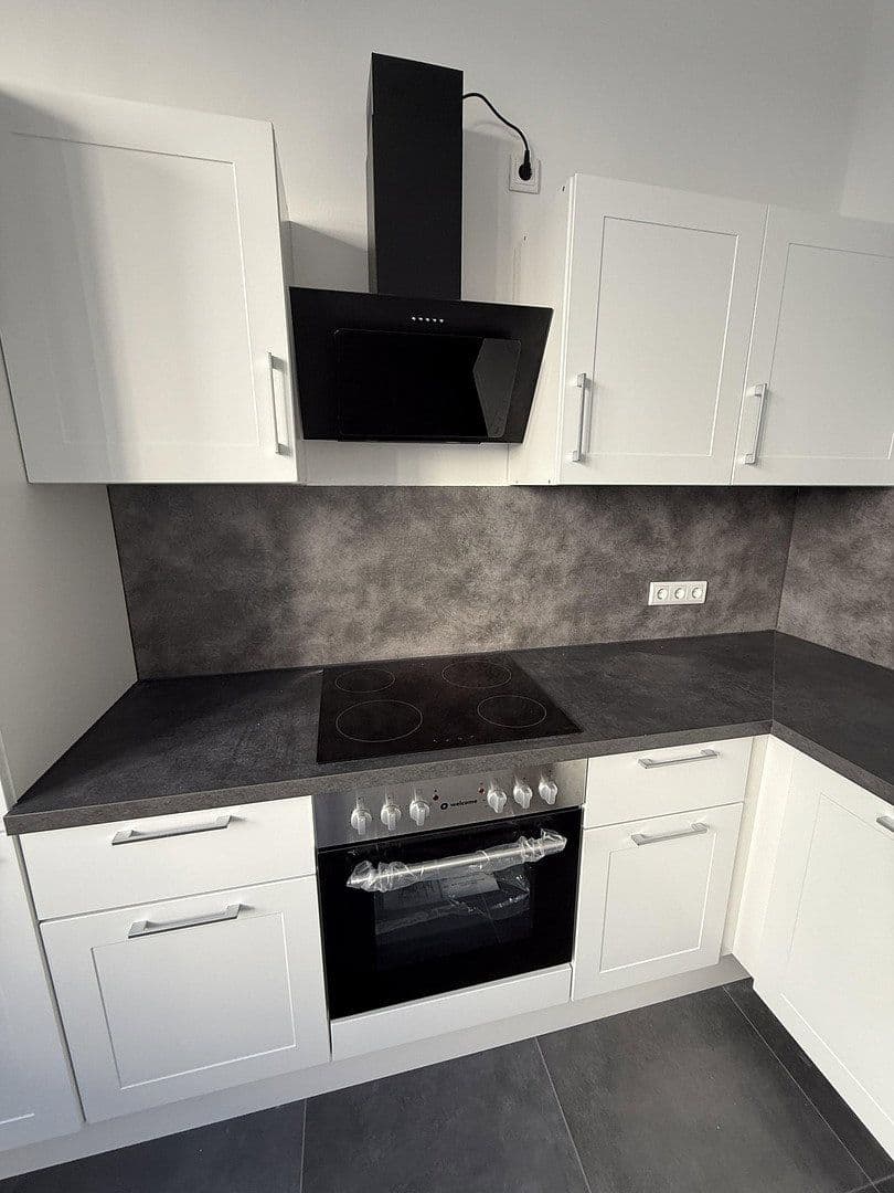 Prenájom bytu 4-izbový 97 m², Berliner Straße 61, Bernau, Brandenbursko Prenájom bytu 4-izbový 97 m², Berliner Straße 61, Bernau, Brandenbursko