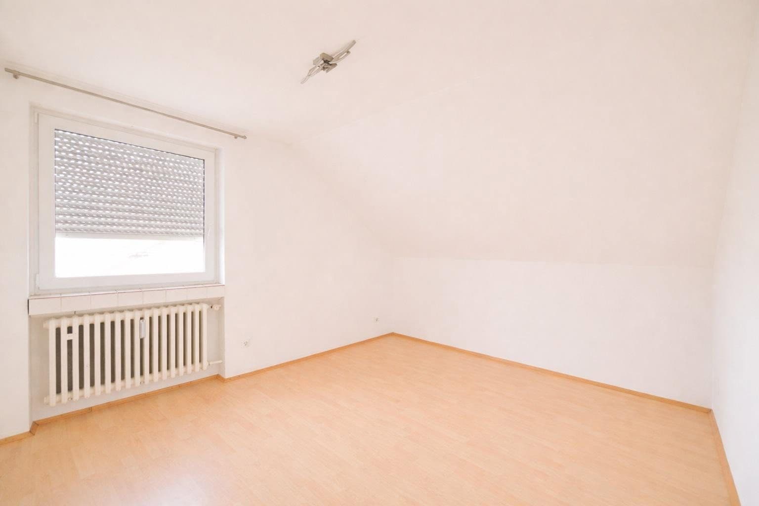 Predaj bytu 3-izbový 87 m², Würzburg, Bavorsko Predaj bytu 3-izbový 87 m², Würzburg, Bavorsko