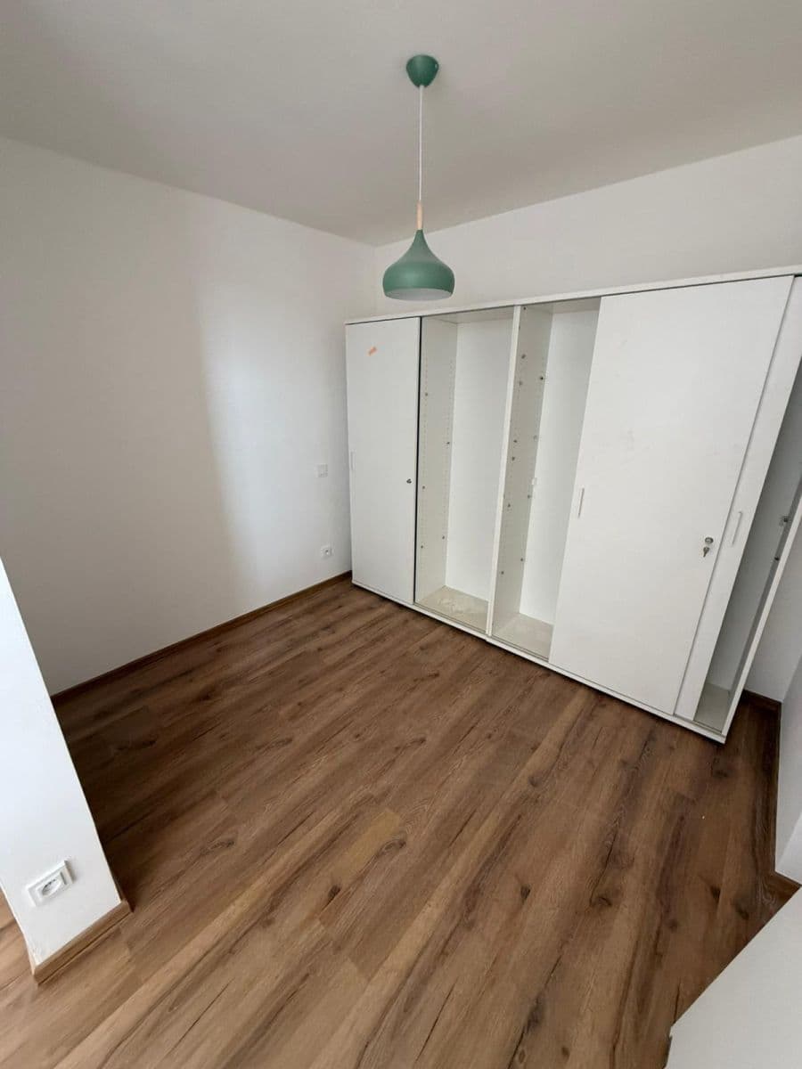 Prenájom bytu 1-izbový 22 m², Žleby, Rozdrojovice, Jihomoravský kraj Prenájom bytu 1-izbový 22 m², Žleby, Rozdrojovice, Jihomoravský kraj