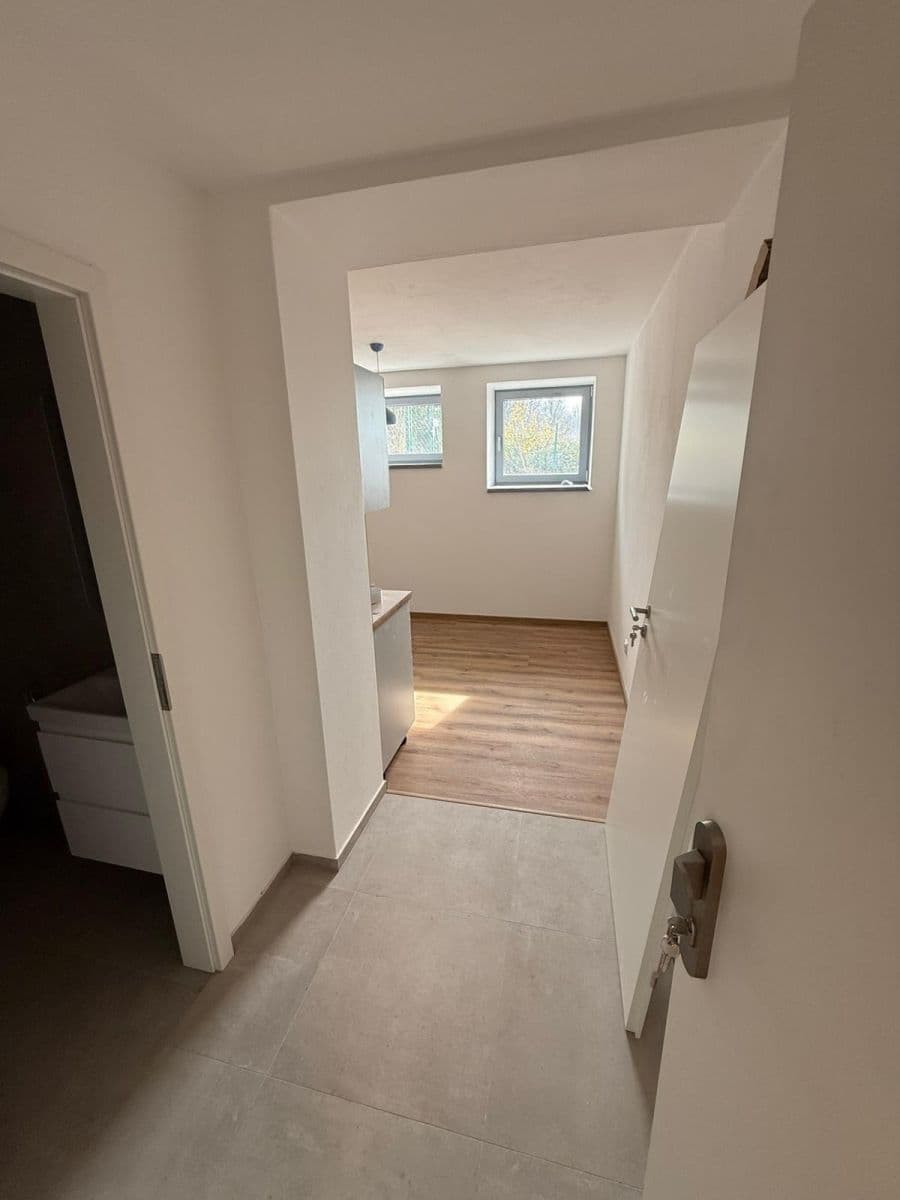 Prenájom bytu 1-izbový 22 m², Žleby, Rozdrojovice, Jihomoravský kraj Prenájom bytu 1-izbový 22 m², Žleby, Rozdrojovice, Jihomoravský kraj