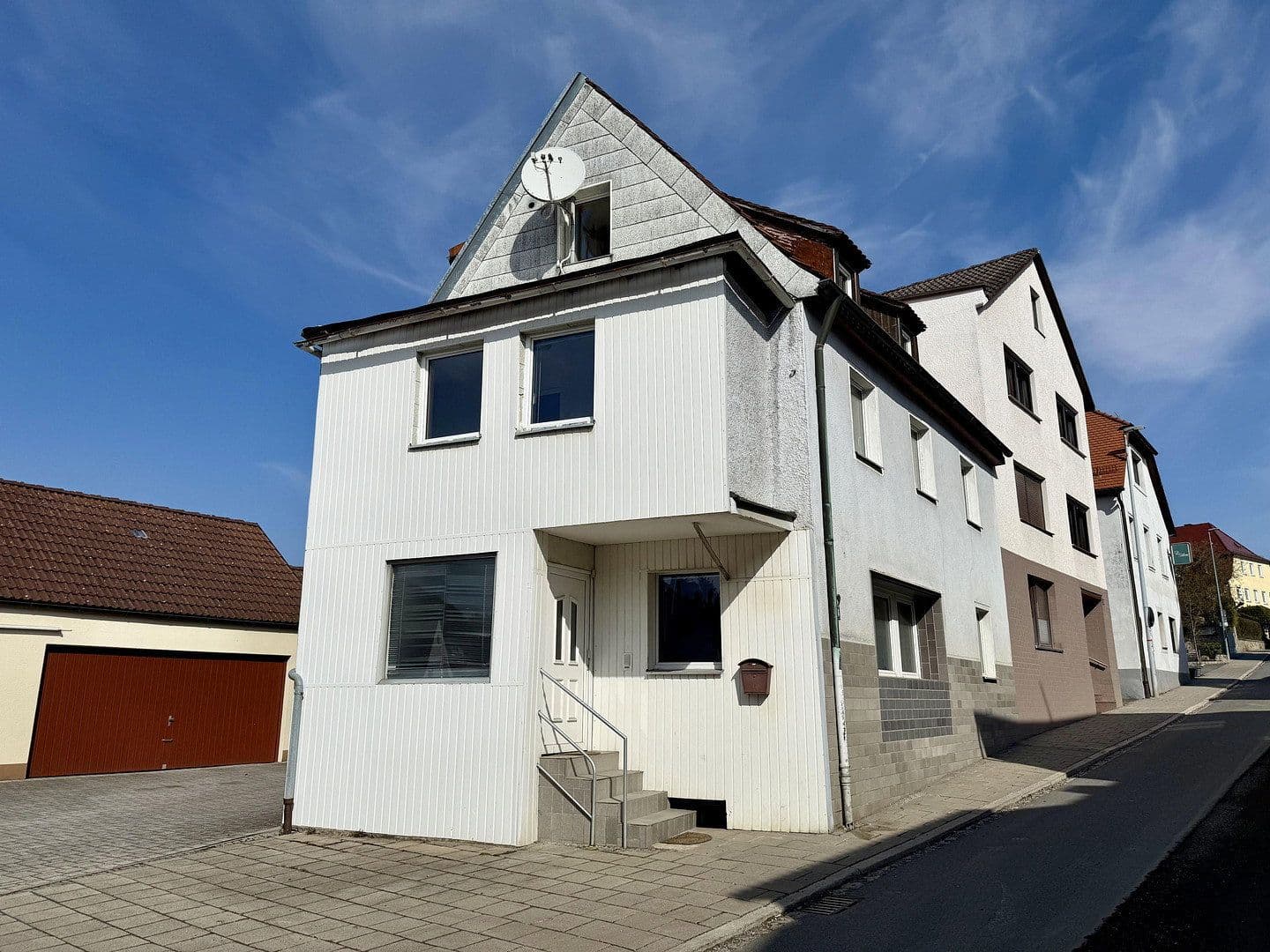 Predaj domu 126 m², pozemek 72 m², Pezoldstr. 26, Gößweinstein, Bavorsko Predaj domu 126 m², pozemek 72 m², Pezoldstr. 26, Gößweinstein, Bavorsko