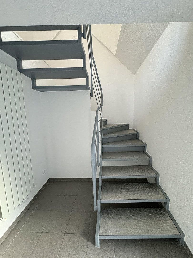 Prenájom bytu 3-izbový 84 m², Bad Krozingen, Bádensko-Wurttembersko Prenájom bytu 3-izbový 84 m², Bad Krozingen, Bádensko-Wurttembersko