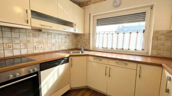 Predaj domu 123 m², pozemek 198 m², Groß-Gerau, Hesensko Predaj domu 123 m², pozemek 198 m², Groß-Gerau, Hesensko