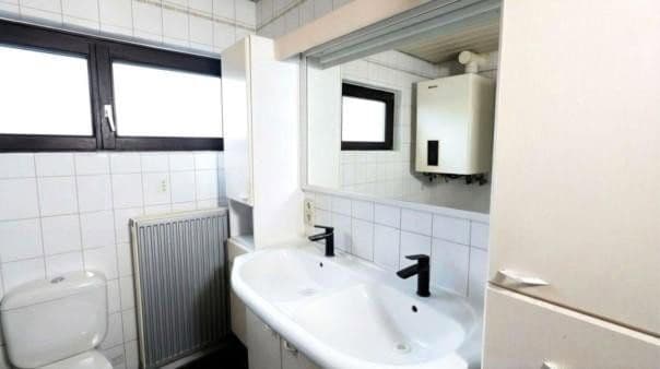 Predaj domu 123 m², pozemek 198 m², Groß-Gerau, Hesensko Predaj domu 123 m², pozemek 198 m², Groß-Gerau, Hesensko