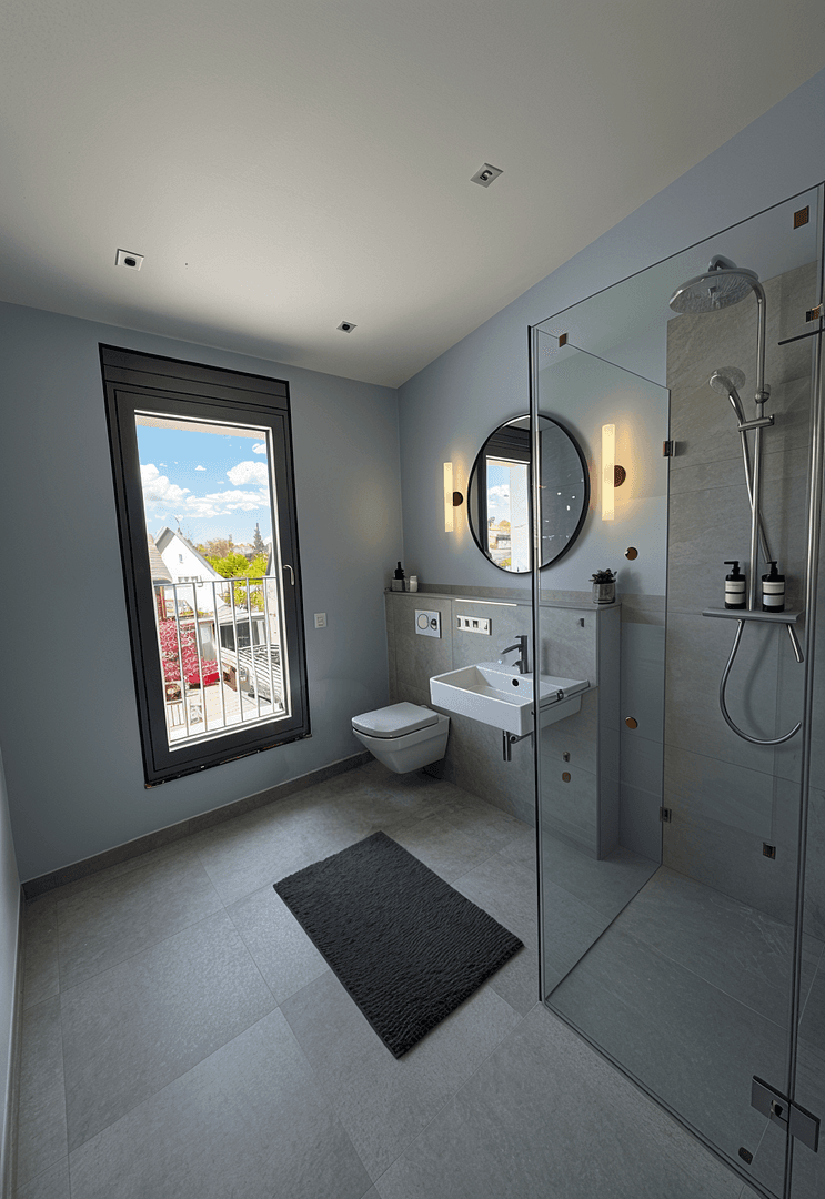 Prenájom bytu 3-izbový 89 m², München, Bavorsko Prenájom bytu 3-izbový 89 m², München, Bavorsko