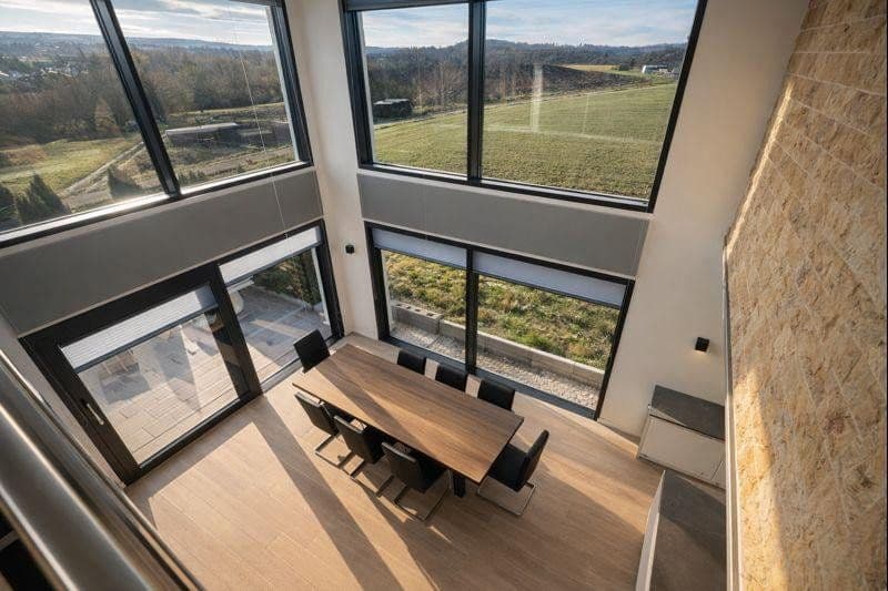 Predaj domu 420 m², pozemek 500 m², Schönaich, Bádensko-Wurttembersko Predaj domu 420 m², pozemek 500 m², Schönaich, Bádensko-Wurttembersko