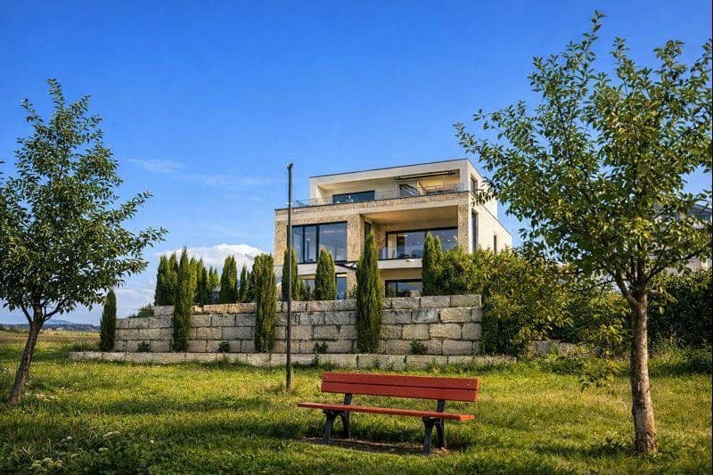 Predaj domu 420 m², pozemek 500 m², Schönaich, Bádensko-Wurttembersko Predaj domu 420 m², pozemek 500 m², Schönaich, Bádensko-Wurttembersko