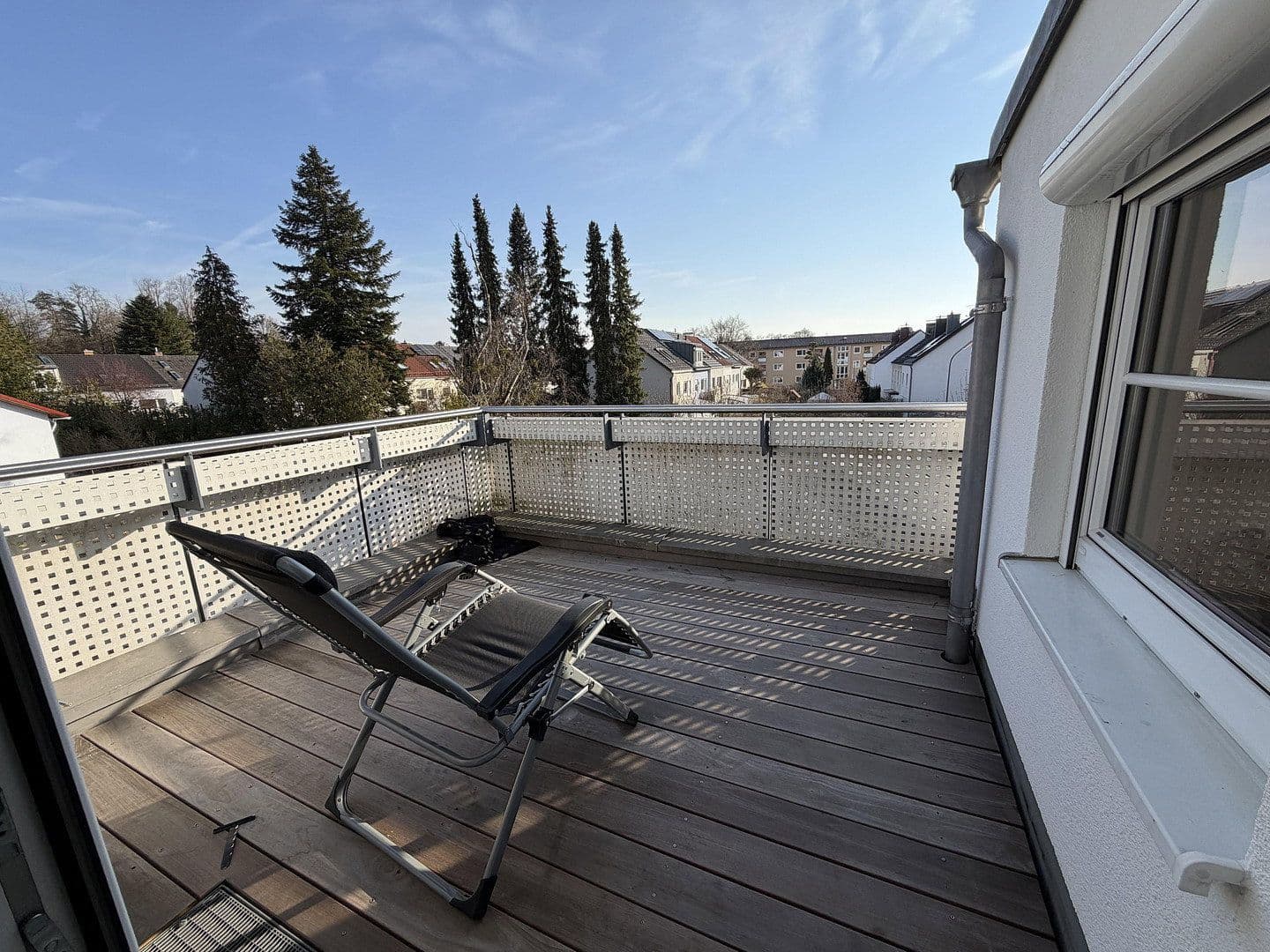 Prenájom domu 180 m², pozemek 370 m², Gräfelfing, Bavorsko Prenájom domu 180 m², pozemek 370 m², Gräfelfing, Bavorsko